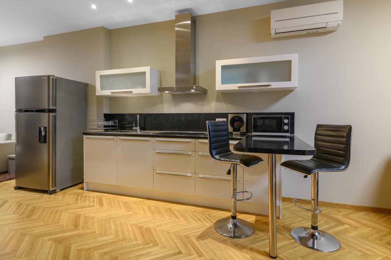 R Apartment Varna Exterior photo