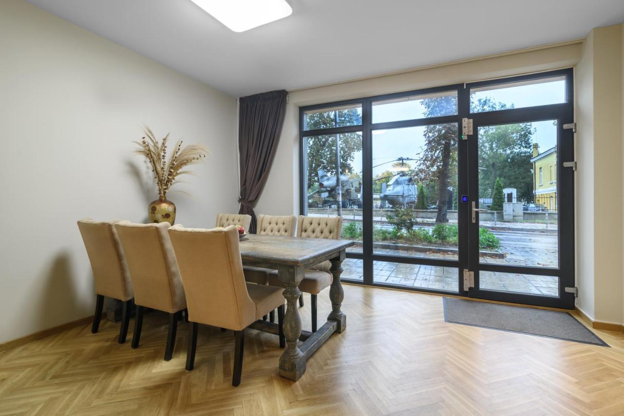 R Apartment Varna Exterior photo